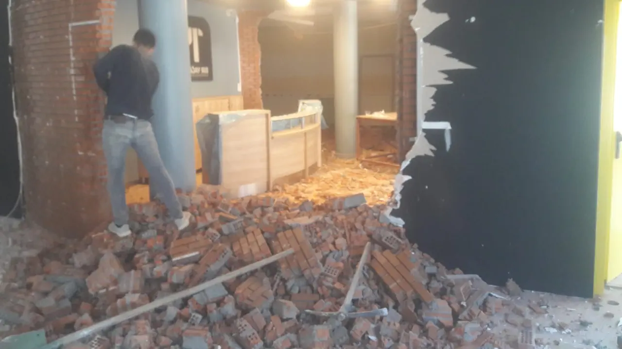 Ovacık Kırım Yıkım Ustası